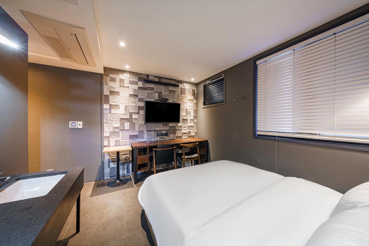 H-Avenue Hotel Yeoksam Seoul Exterior photo