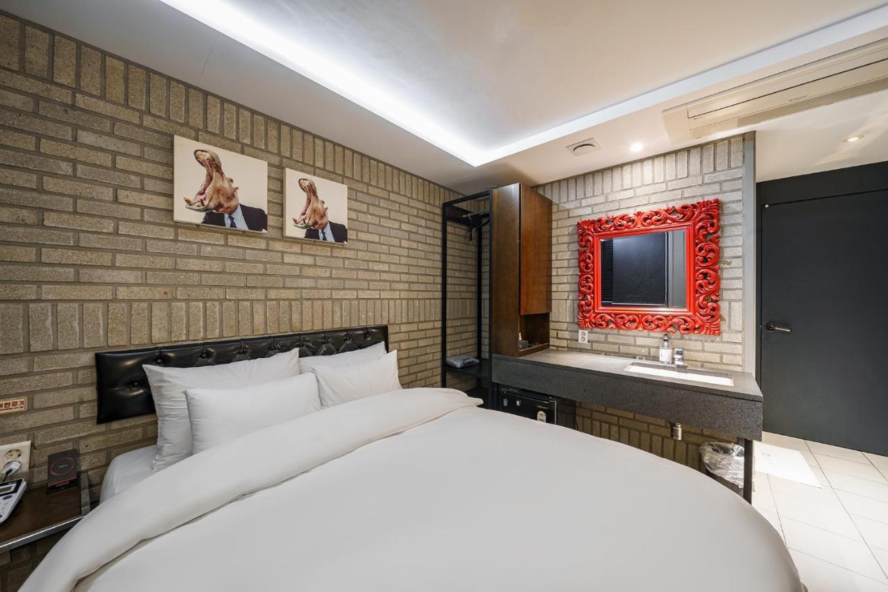 H-Avenue Hotel Yeoksam Seoul Exterior photo